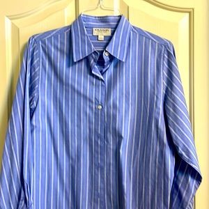 Emanuel by Emanuel Ungaro blue shirt Large ladies GUC